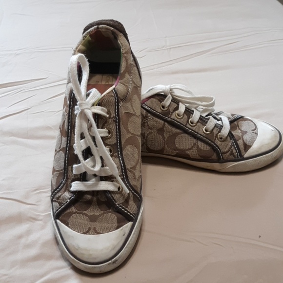 Coach brown lace tennis shoes size 7 - Picture 1 of 3